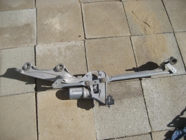 Mercedes Benz W222 S550 S560 S450 S63 S65 FRONT WINDSHIELD WIPER MOTOR LINKAGE - W000030857